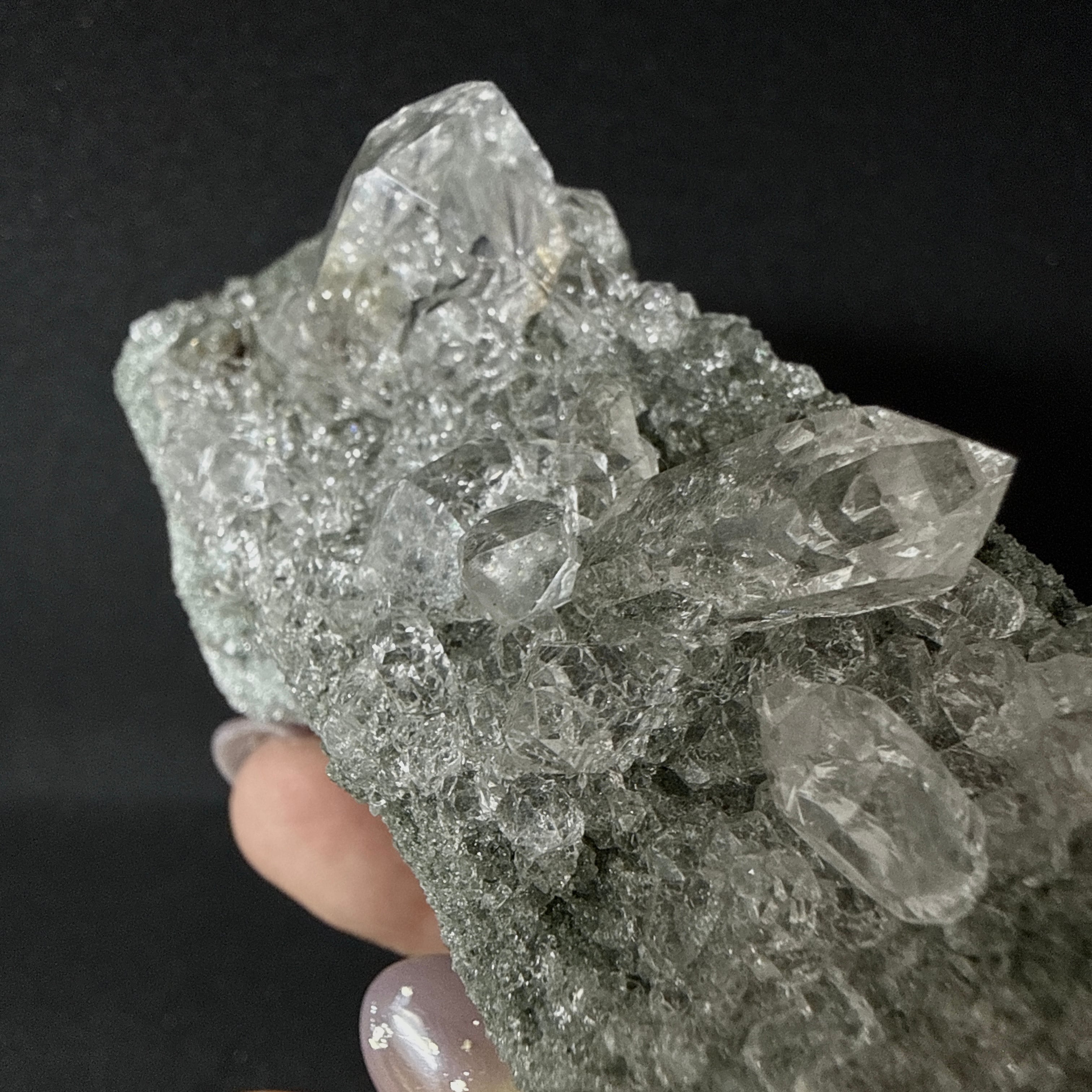 【匿名発送】マニハール産ルチルクォーツクラスター 382 インドマニハール産ルチル入り水晶クラスター | Mea Via Stone