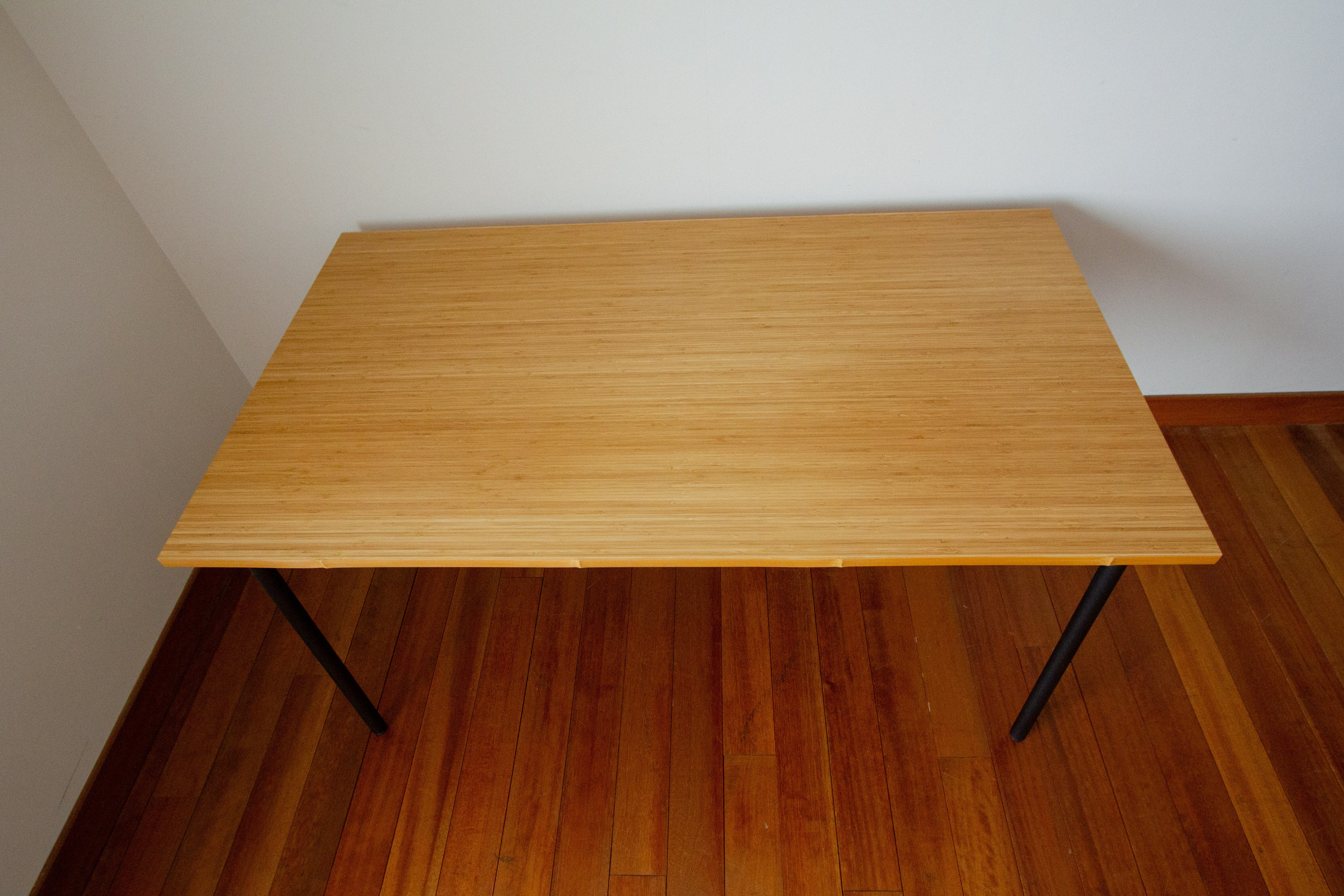 涼やかな竹の天板に癒される、ダイニングテーブル」 竹材/ダイニング