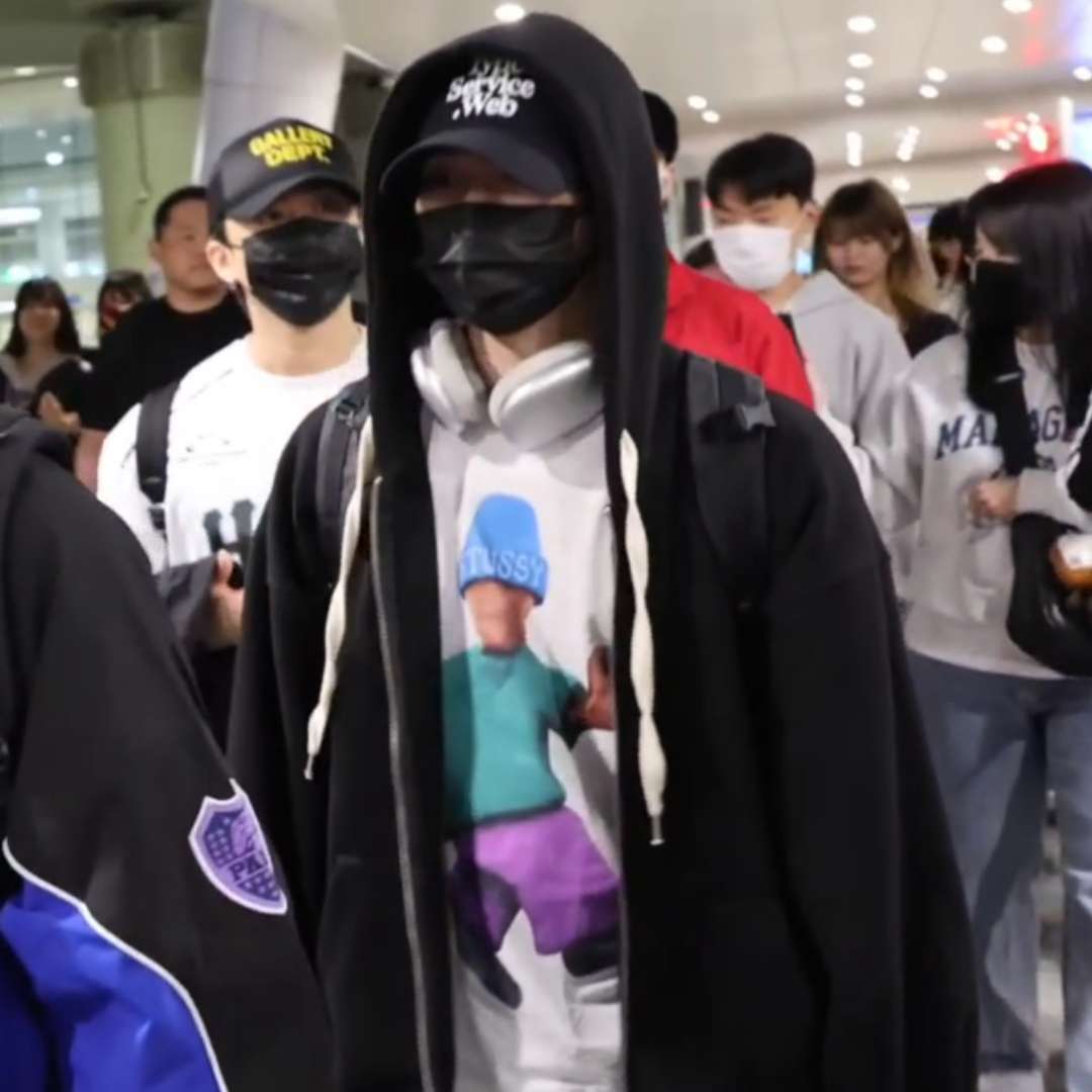 再入庫！！！☆Stray Kids リノ 着用！！【FP142】Youthful Balloon
