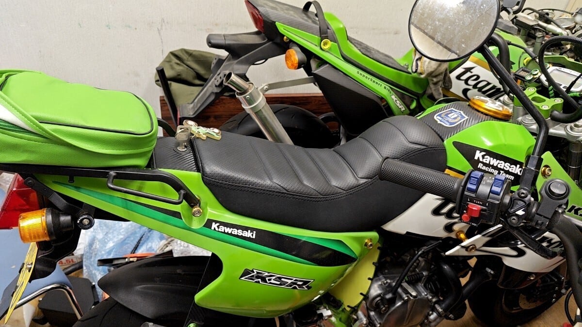KSR ロングシート　社外　pazzaz 　パザッツ　KSR 50 80 110 zレーシングオリジナル ksr110，ksrpro、ksr2等ksrシリーズ用スポーツ