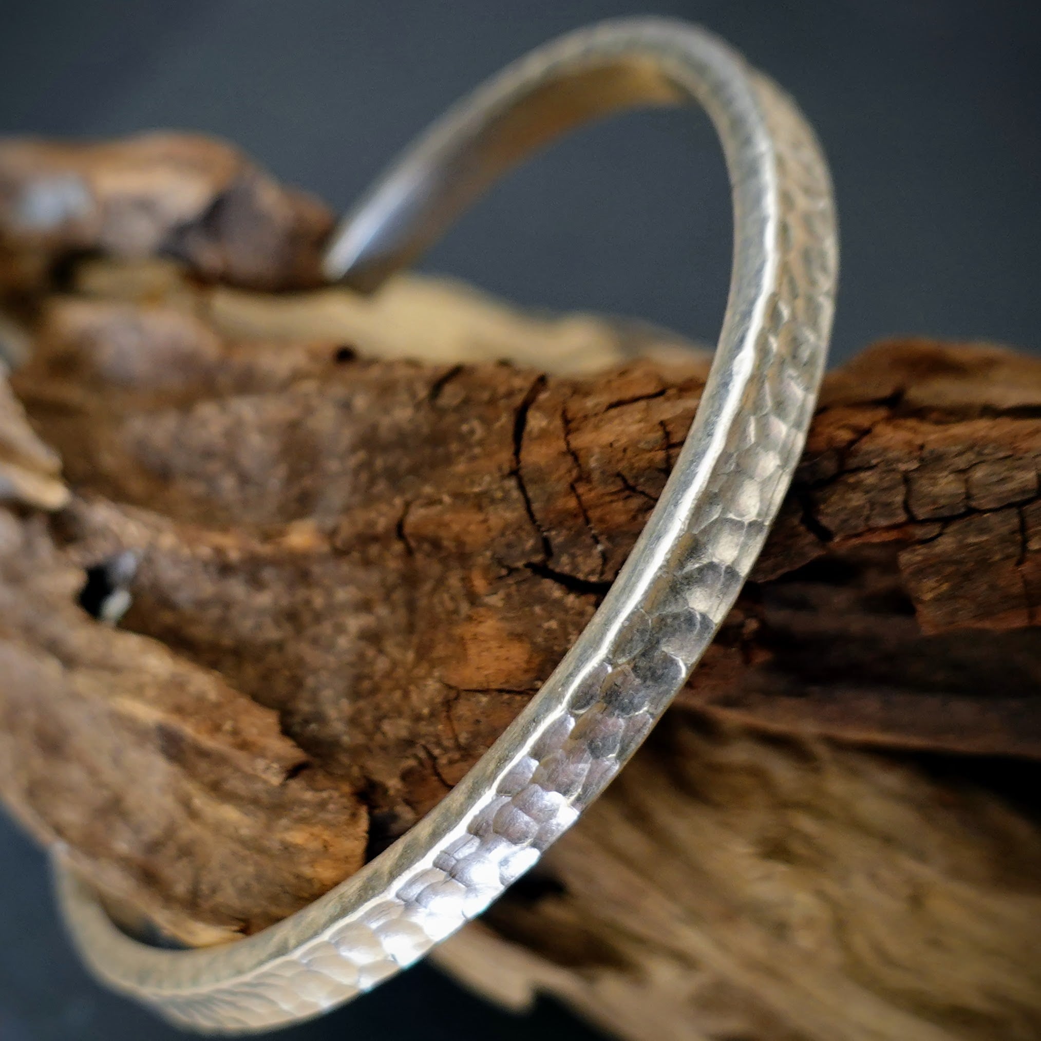 Hammer Bangle | カレンシルバー バングル | Orbit8