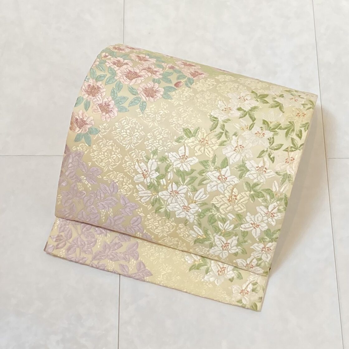 未使用 新小石丸 西陣織 御印華唐織 花柄 袋帯 正絹 金糸 白 クリーム  