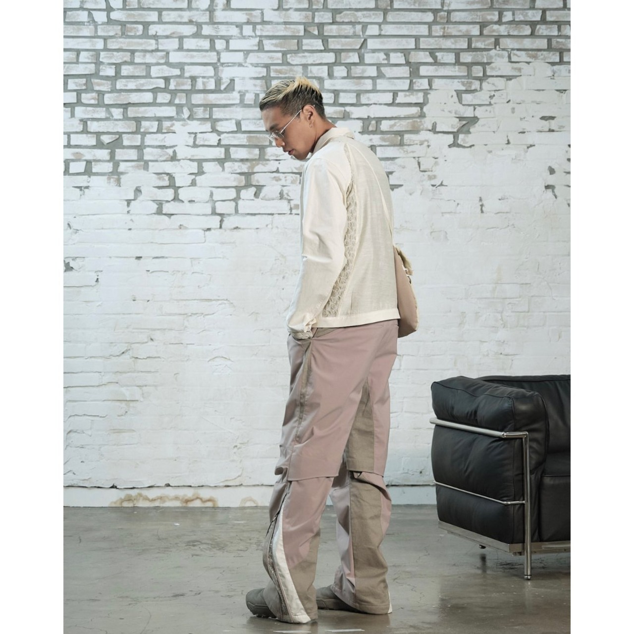 XLIM / EP.5 02 trousers beige