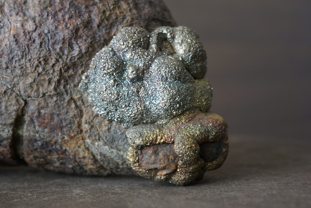 パキスタン産レインボーパイライト 特大 Pyrite/Marcasite 1236