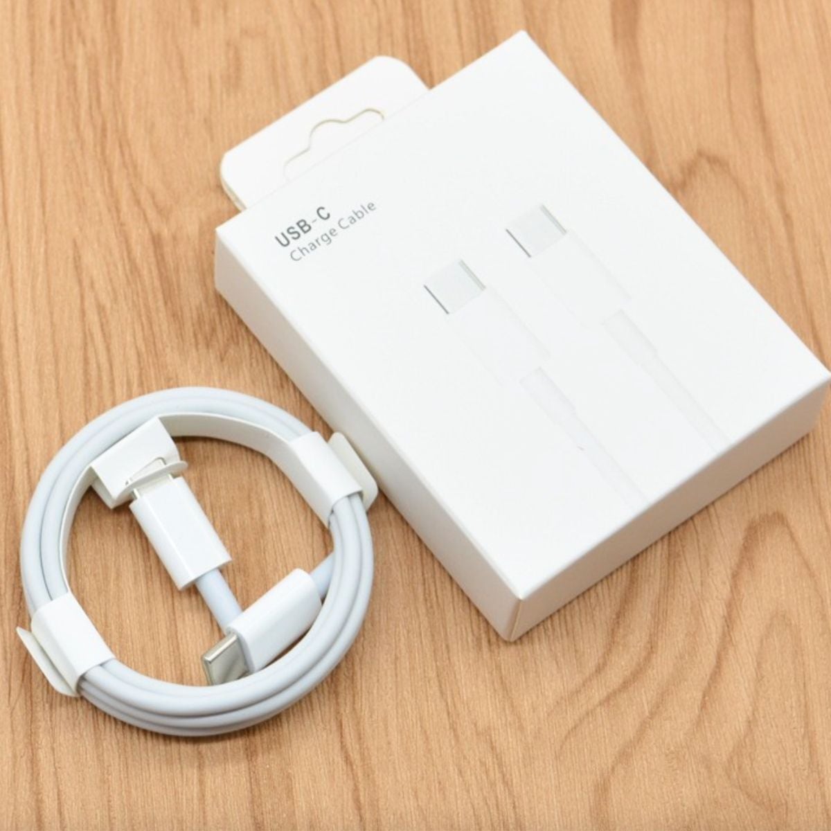 iphone16充電ケーブル TYPEC- TYPEC 充電器コンセント スマホUSB