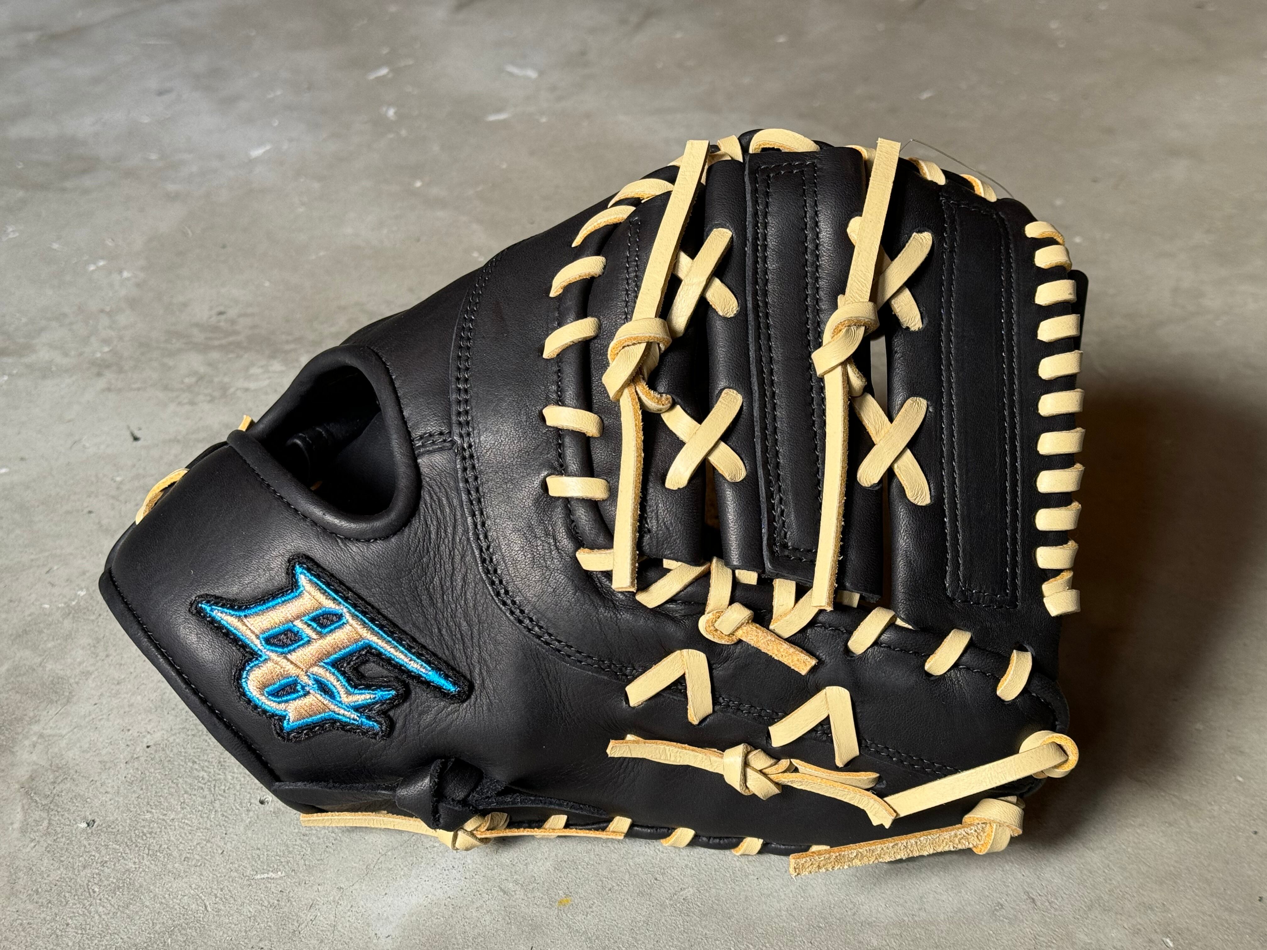 ハイゴールド 少年軟式一塁手用ミット ファーストミット RKG-811 右投げ ルーキーズ ファーストミット ジュニア 軟式 型付無料 子ども ハイ