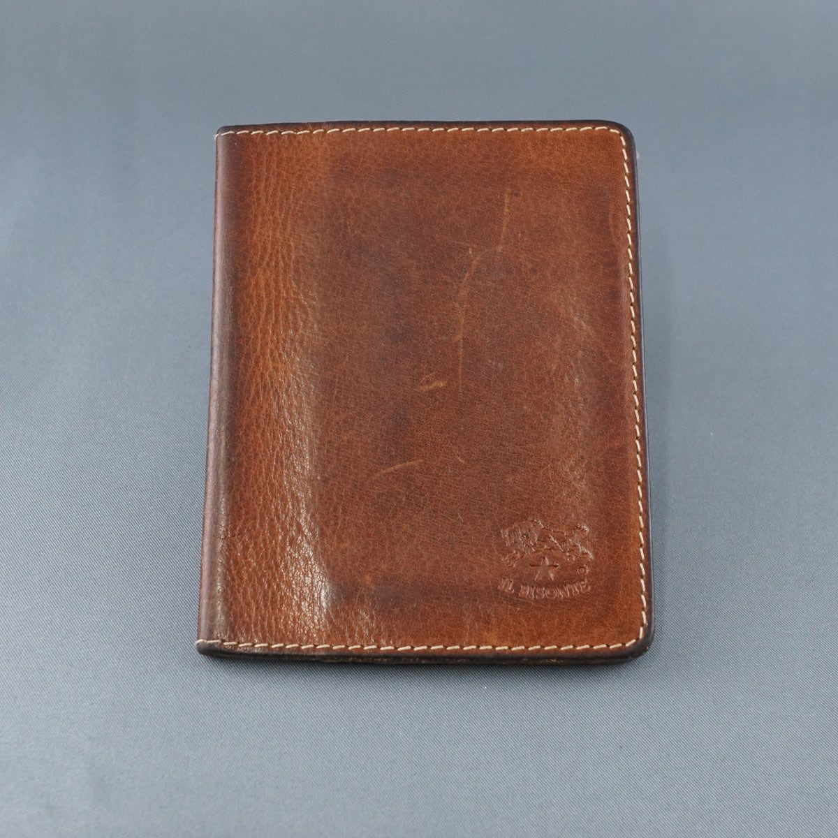 IL BISONTE イルビゾンテ 2つ折りパスケース USED品 カード入れ 定期