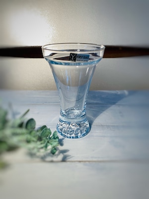 吉沼ガラス　底が分厚いレトロなパフェグラス