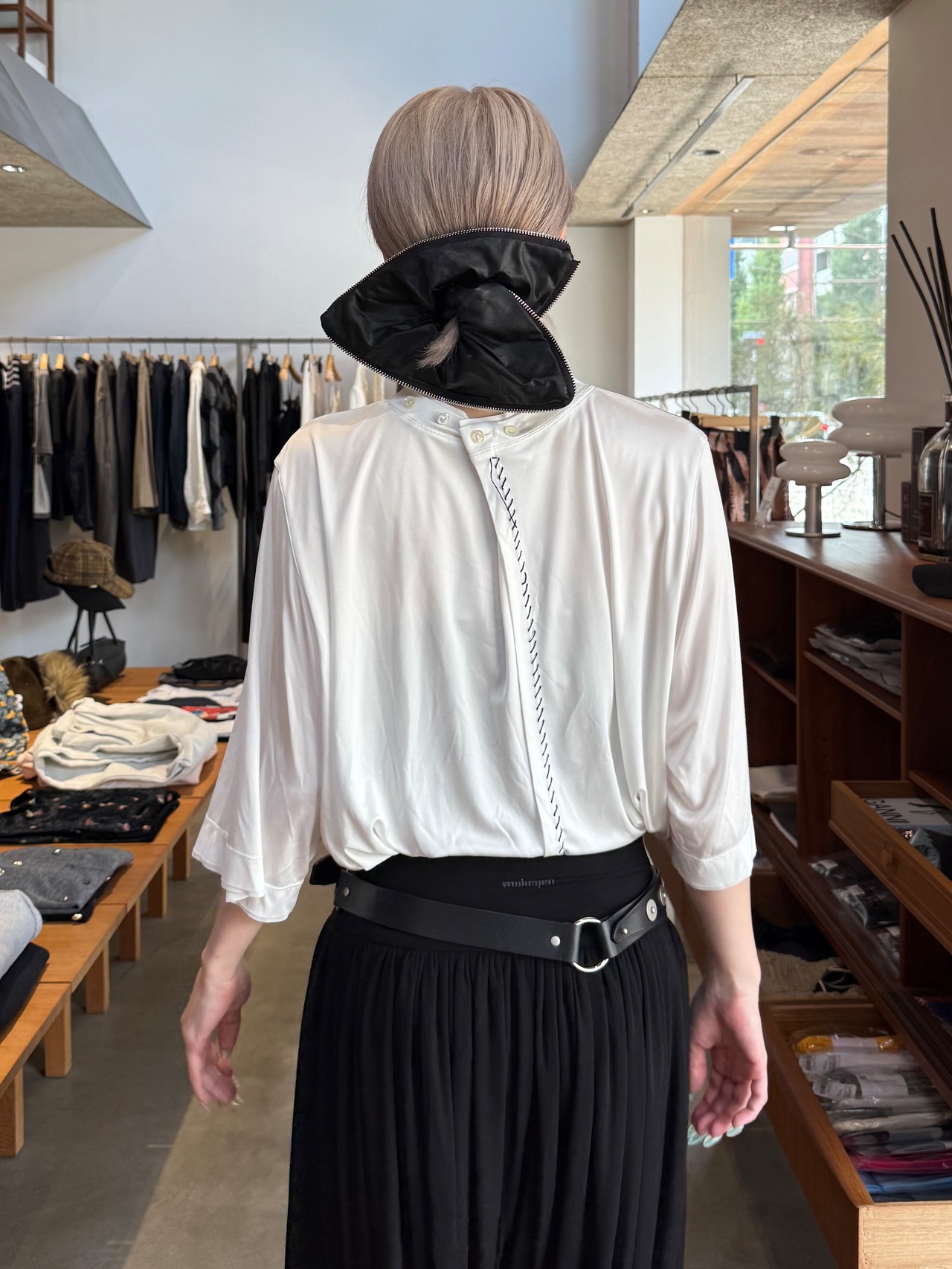 【26AW | WOMEN】MUKCYEN ムッシャン /  トップス / skin padded tee M269TS07 - 2