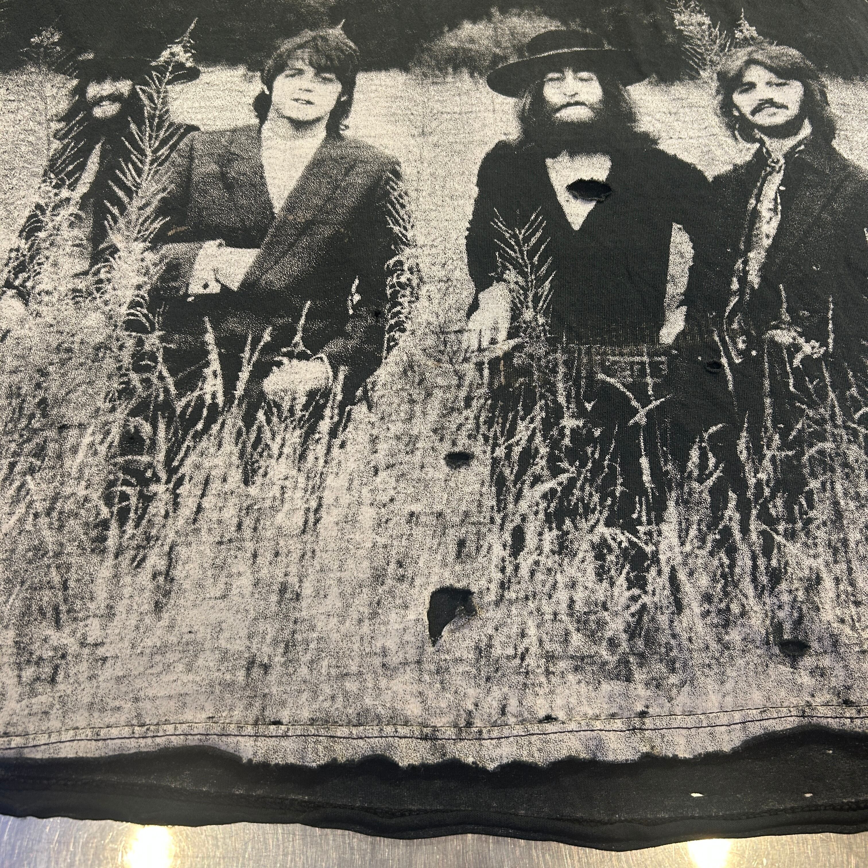 BEATLES STRAWBERRY FIELDS FOREVER T-SHIRT | safarionline