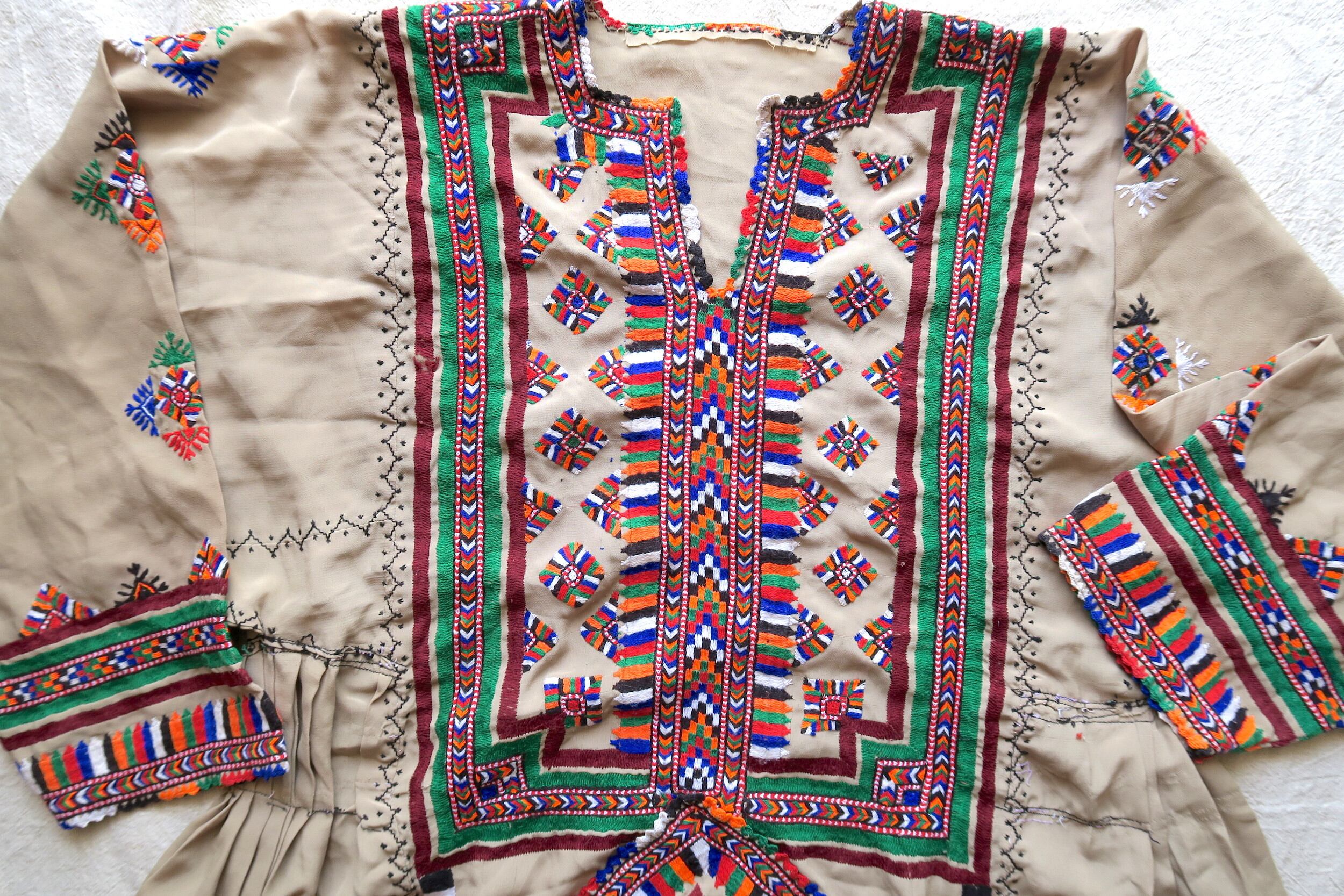 バロチスタンドレス(バーリーウッド)