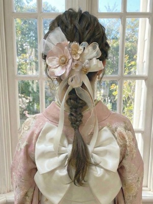 【ベルベットアネモネ髪飾り　くすみピンク】リボンアレンジ　成人式　卒業式　結婚式 k-0076