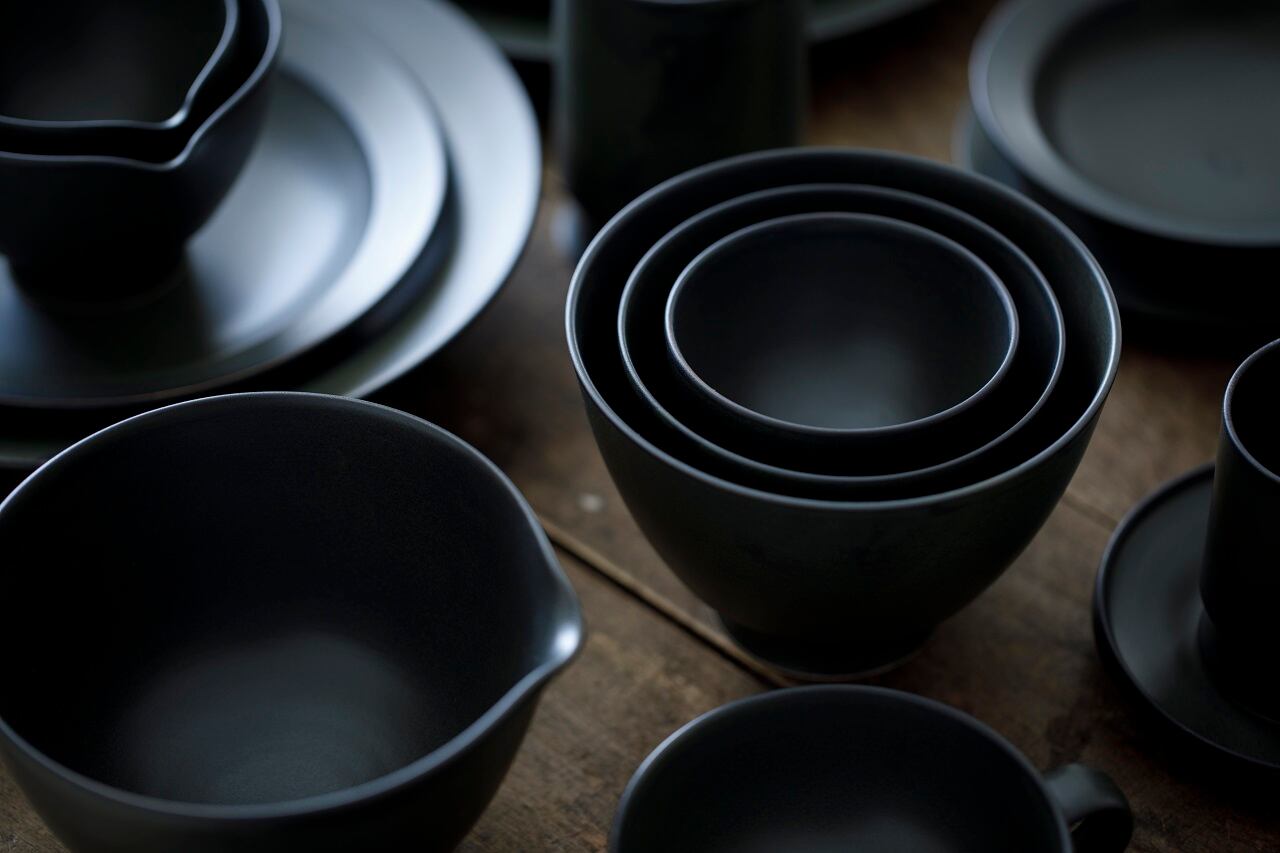 Une / Spout bowl / S （フォレストグリーン）
