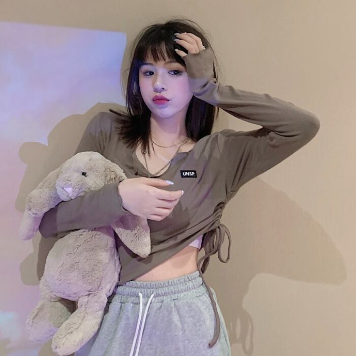 スプリングスリムシャツ ギャザーVネックショートレッドトップス 長袖スリーブTシャツ レディース ロング 春物 ドラファッションホール64024326994