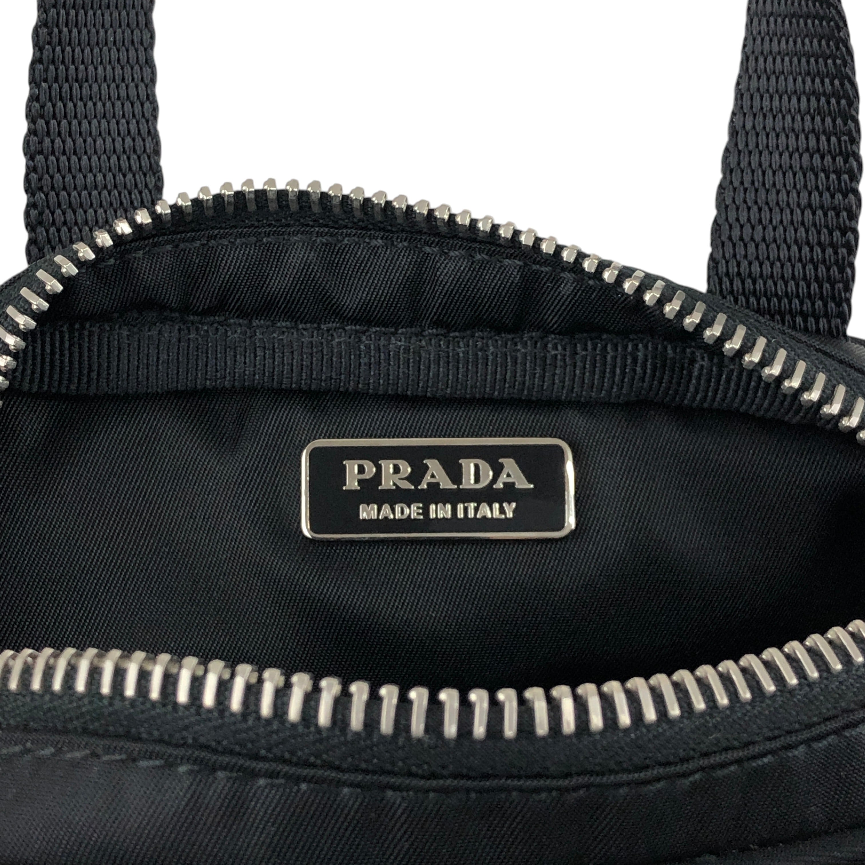 PRADA プラダ ハンドバッグ ブラック トライアングルロゴ ナイロン