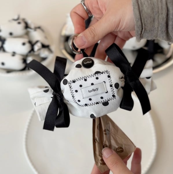 予約【todley】Dot Candy Poop Bag