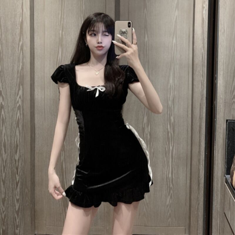 ベルベットドレス スタンダードカラーショートスカート スプリング レトロ 半袖 ハーフスリーブ 春物 スクウェア ブラックストロベリース98040408297