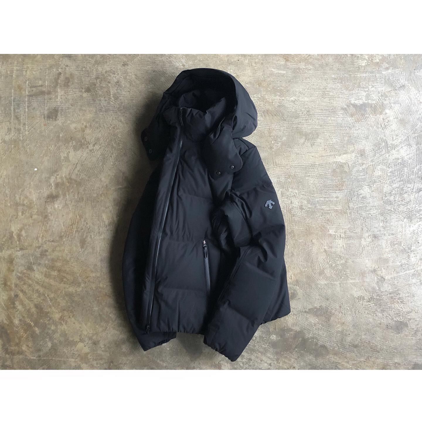 DESCENTE ALLTERRAIN (デサント オルテライン) MIZUSAWA DOWN JACKET