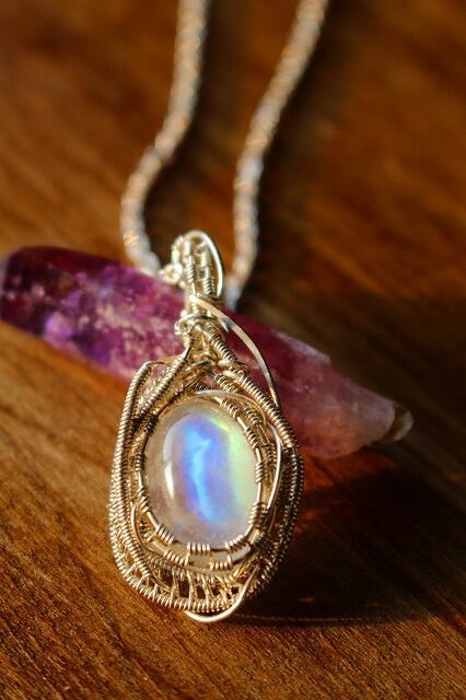 Rainbowmoonstone silver pendant