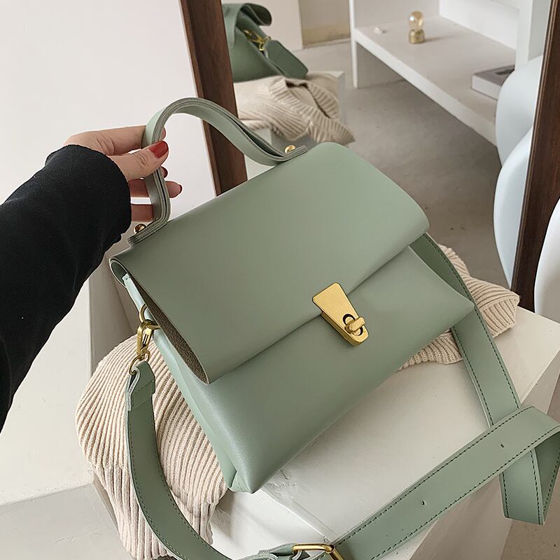 サマースタイル 夏物 スクウェア メッセンジャーバッグ Tiancai_Wing_Bag71021642961