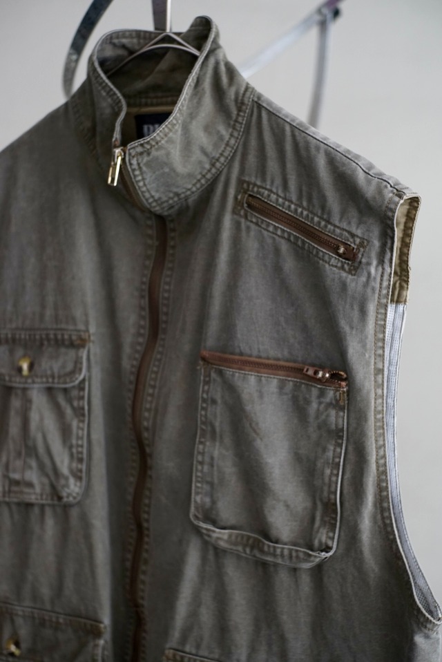 90s RUGGED Faded Multi Pocket Fishing Vest