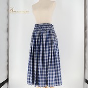 フラダンス 衣装 パウスカート ブルー系 ホワイト系 チェック柄 シングル シンプル かわいい ふわふわ 鮮やか 華やか 明るい ハワイアン アロハ フラ ダンス レッスン 練習 鮮やかブルー チェック柄スカート ふんわり