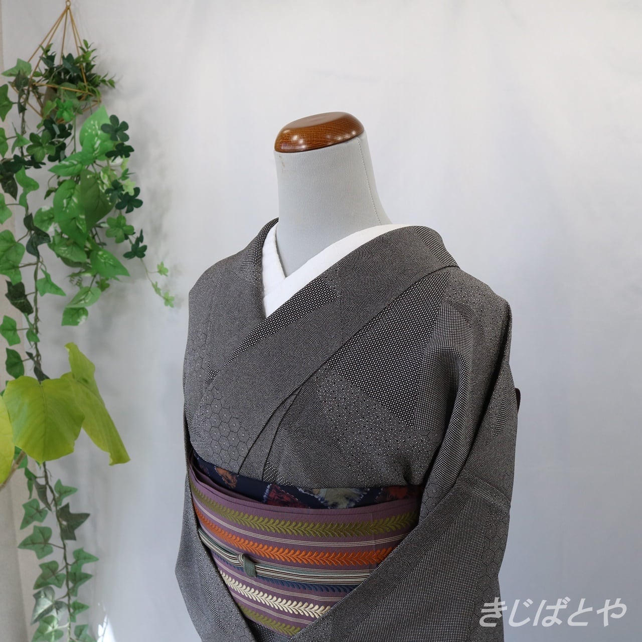 《#Kira101》美品⭐️着物 トールサイズ 単衣 江戸小紋 万筋 落款入綺羅の着物一覧