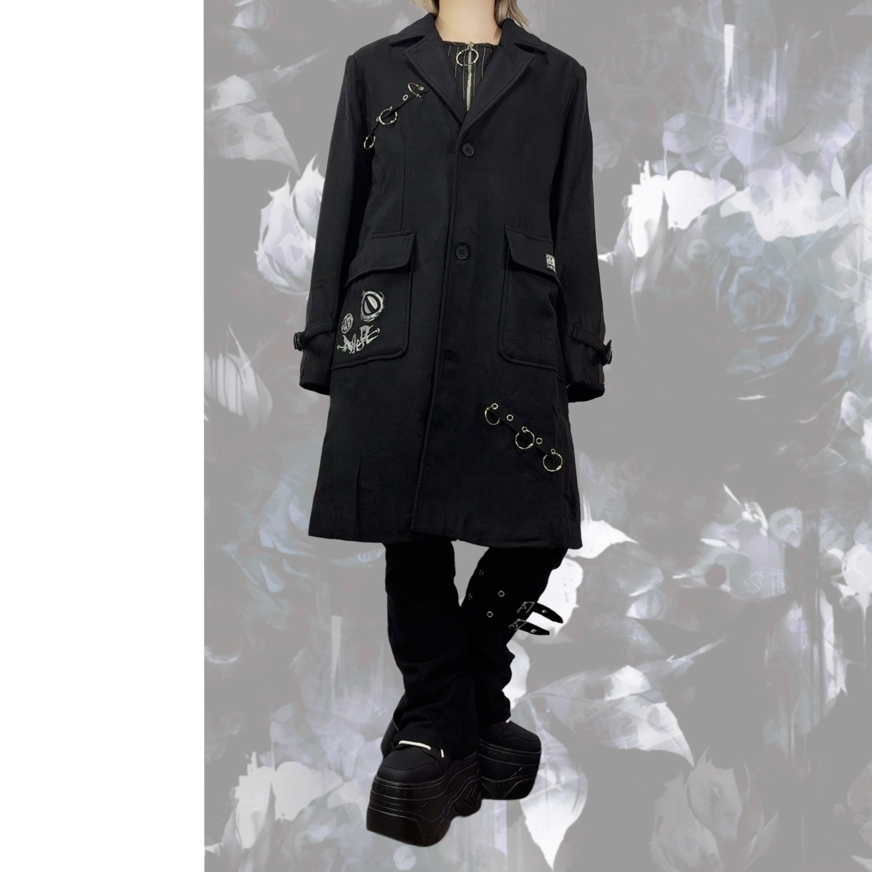 リングベルト装飾付きロングテーラードBLACKコート | NIER CLOTHING