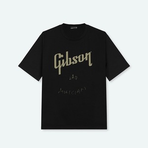 LAD MUSICIAN【ラッドミュージシャン 】Gibson × LAD MUSICIAN PRINT T-SHIRT (NO:2326-802 COL:BLACK)