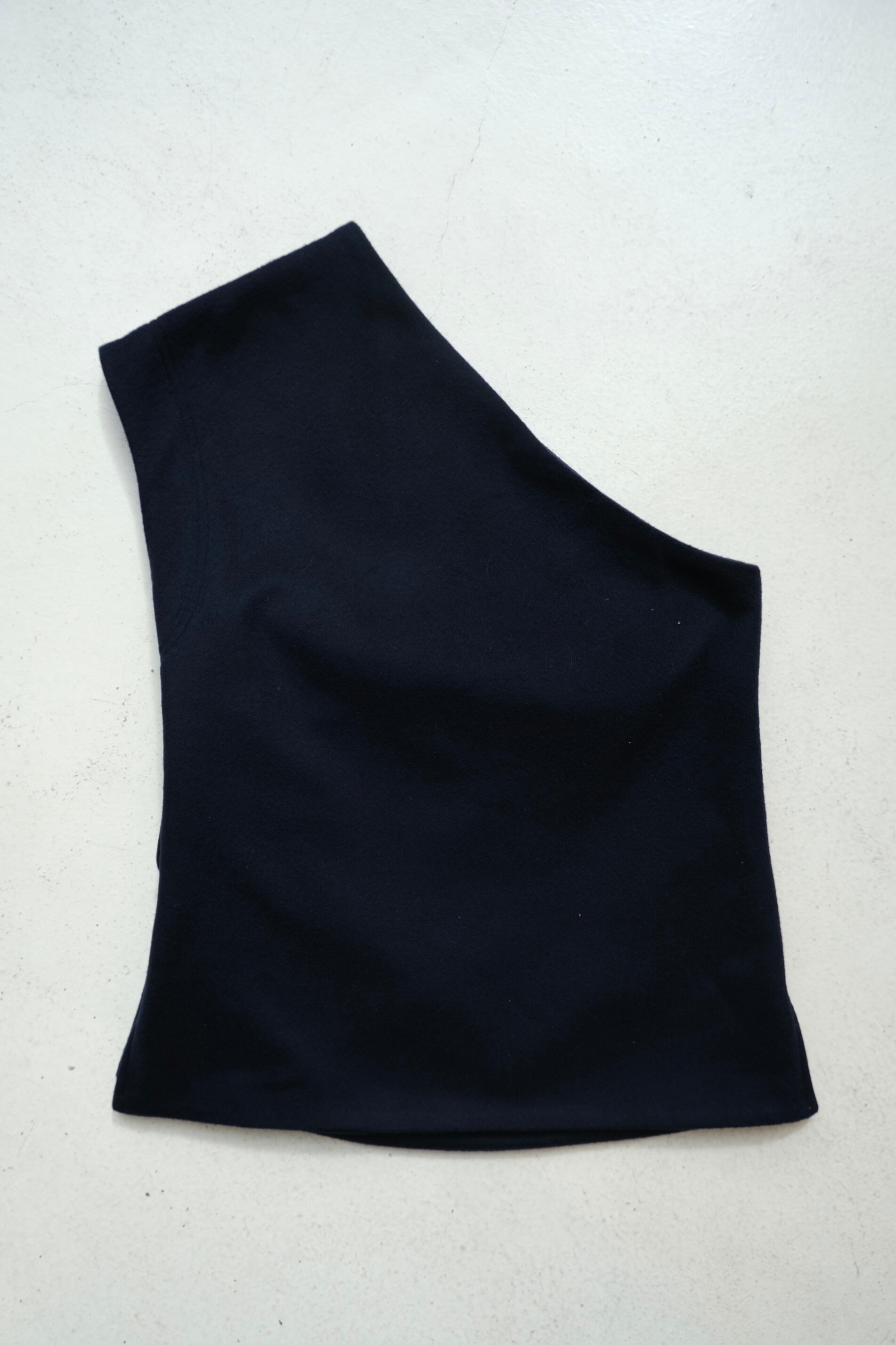 KAYLE】WOOL CASHMERE ASYMMETRY TOP | theour