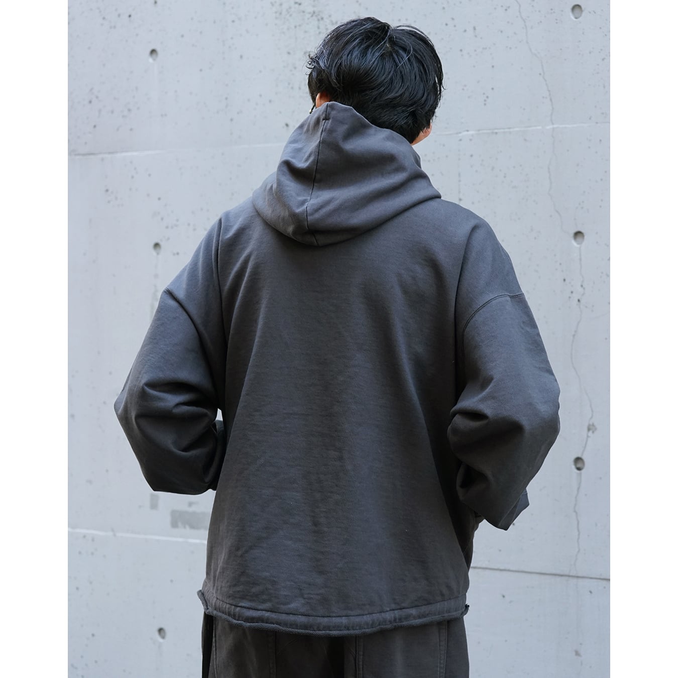 The Viridi-anne] (ザヴィリディアン) VI-3981-01 SWEAT HOODIE (DARK