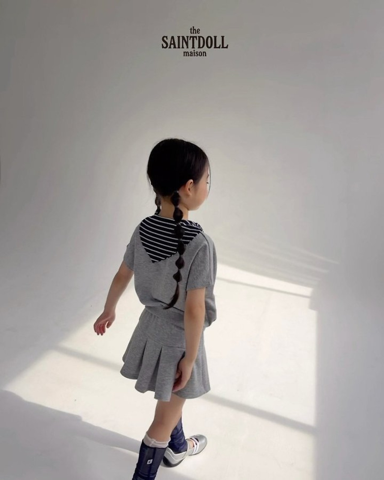 [SAINTDOLL] Sailor Sweatshirt / [세인트돌] 세일러맨투맨