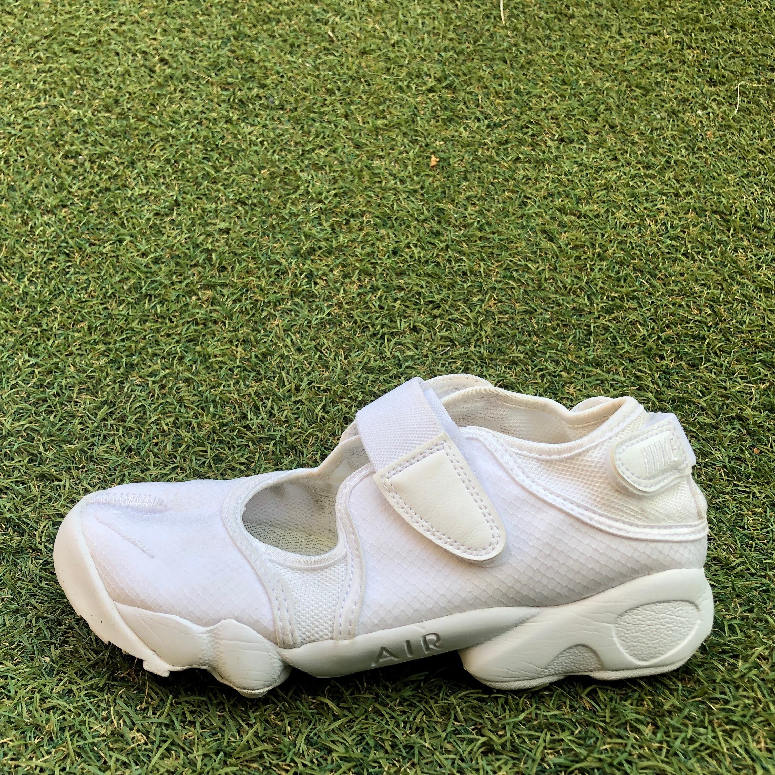 NIKE AIR RIFT ナイキ エアリフト HB282