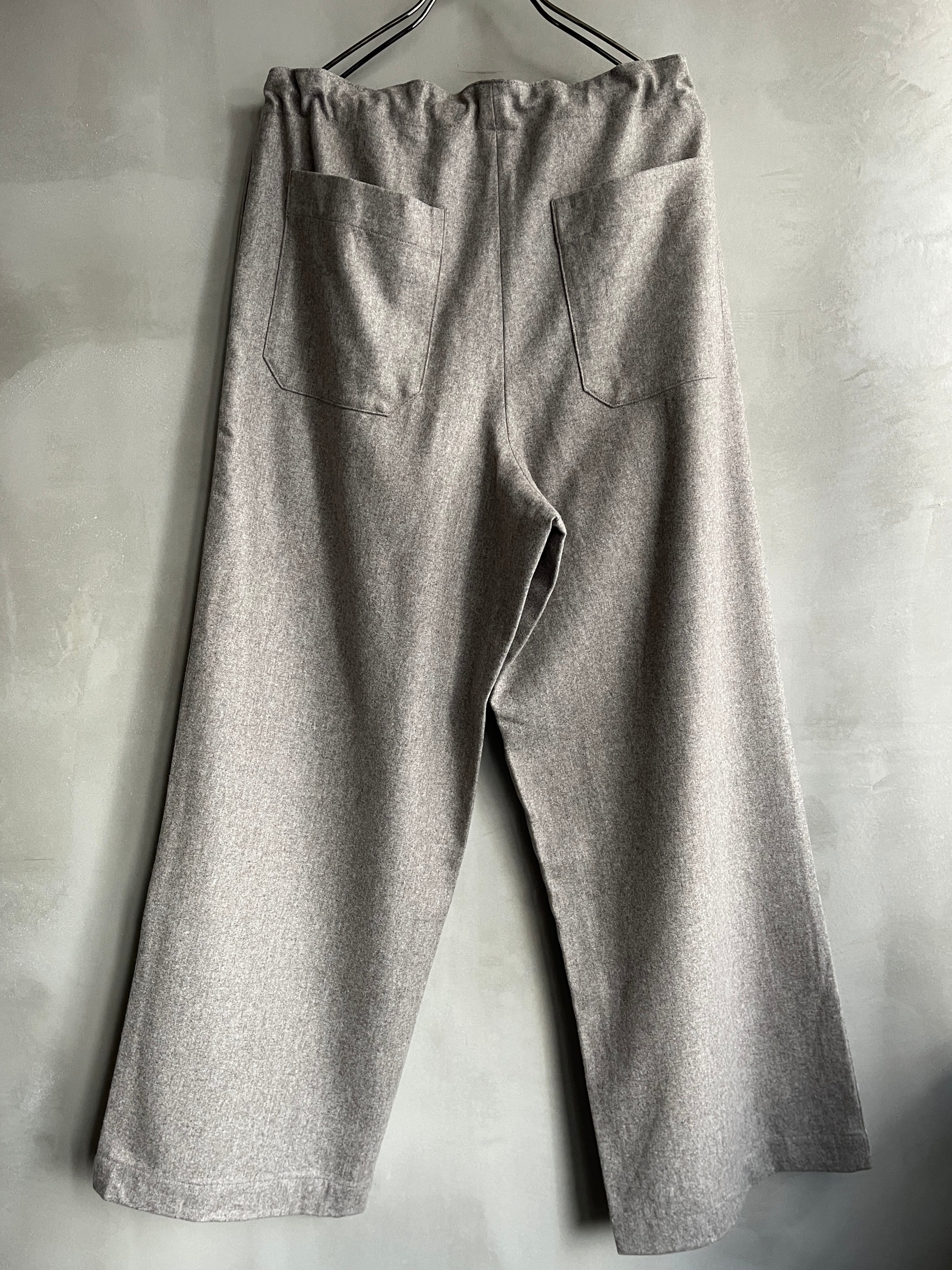 eleven 2nd｜イレブンセカンド｜ウールワイドパンツ｜ベージュ | 岡の 
