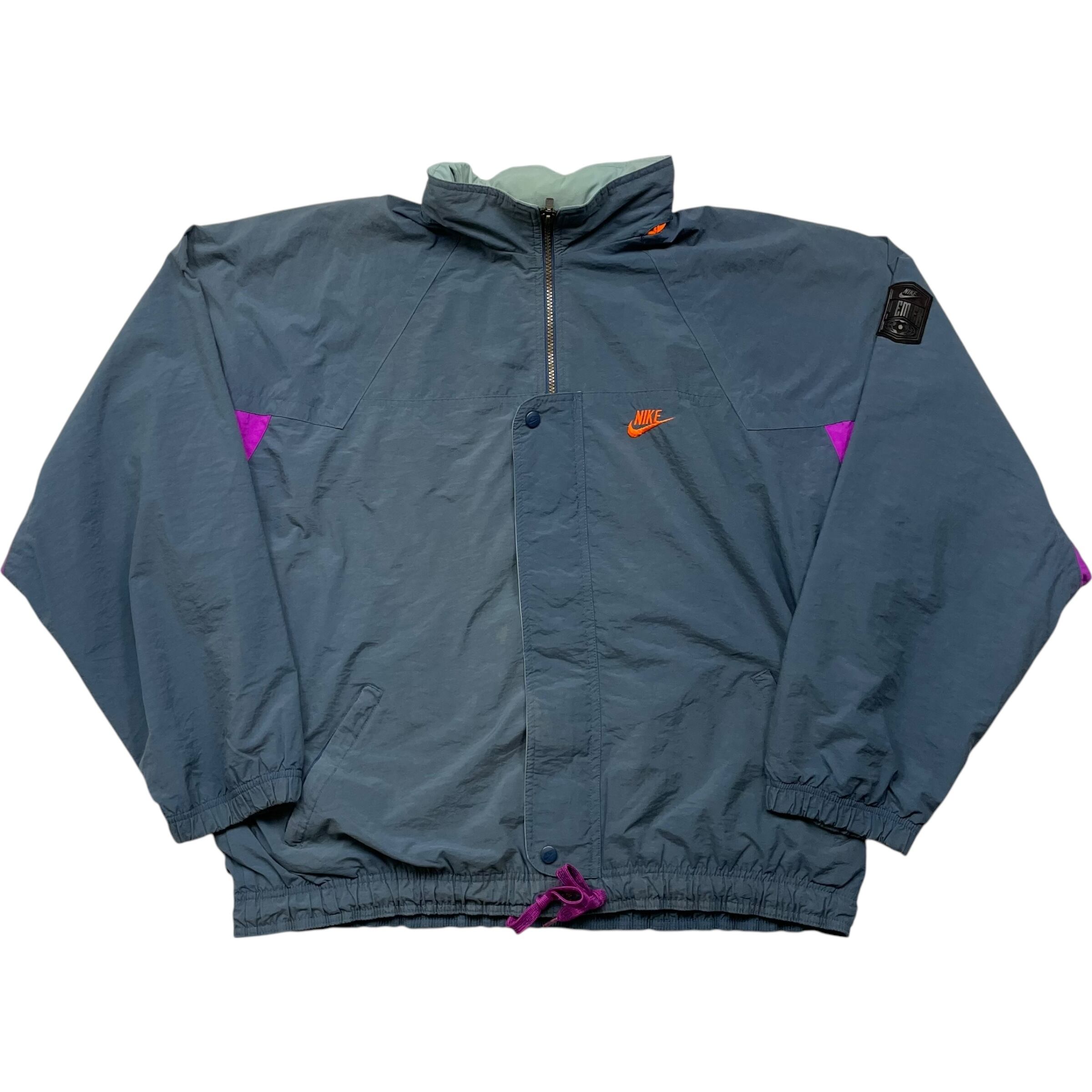 《L》 NIKE PREMIER ナイキ プレミア ナイロンジャケット サッカー 刺繍 フード付き マルチカラー no.4852