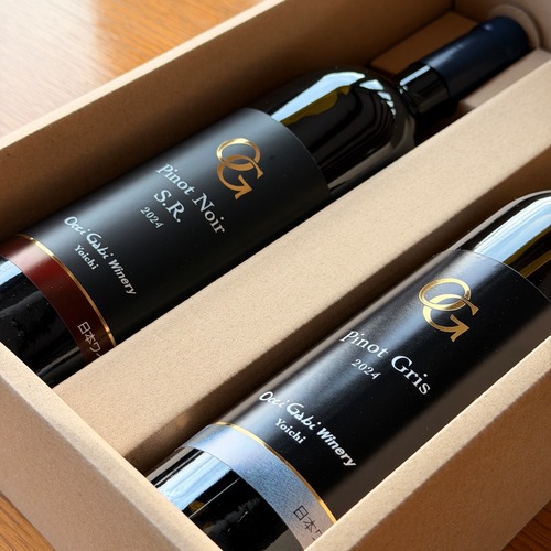 【ギフト】人気の”ピノ系”紅白2本セット（ギフト箱入り）