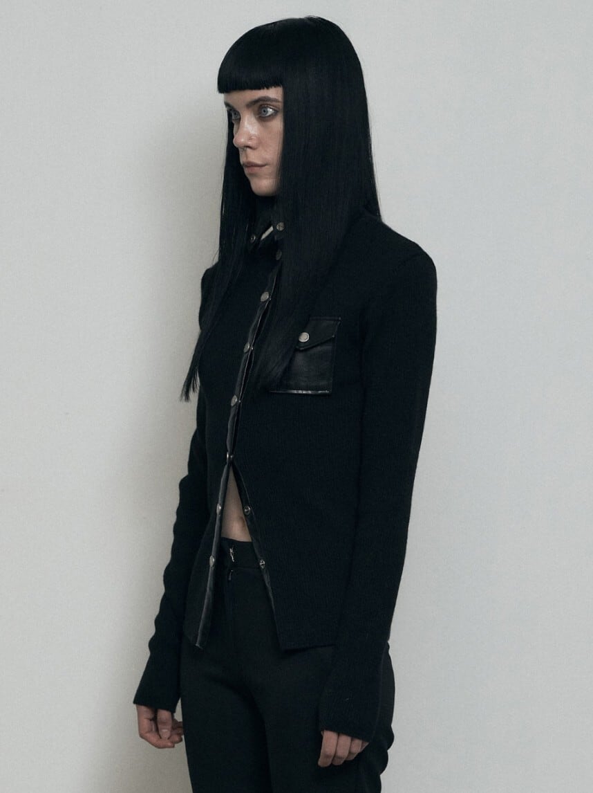 ☆LE SSERAFIM チェウォン 着用！！【BOHEMSEO】TURTLE NECK LEATHER