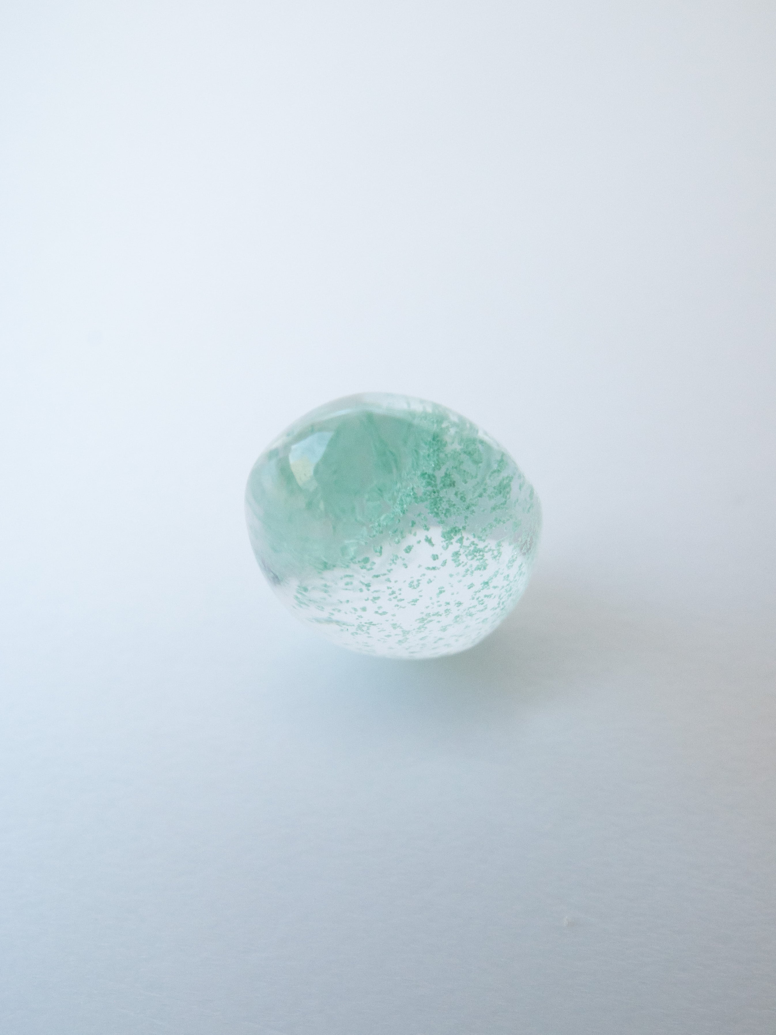 【美結晶】フックサイトinクォーツ　グリーンファントムクォーツ　天然石　原石 グリーンファントムクォーツ (フックサイト) - a09 | SELSHA