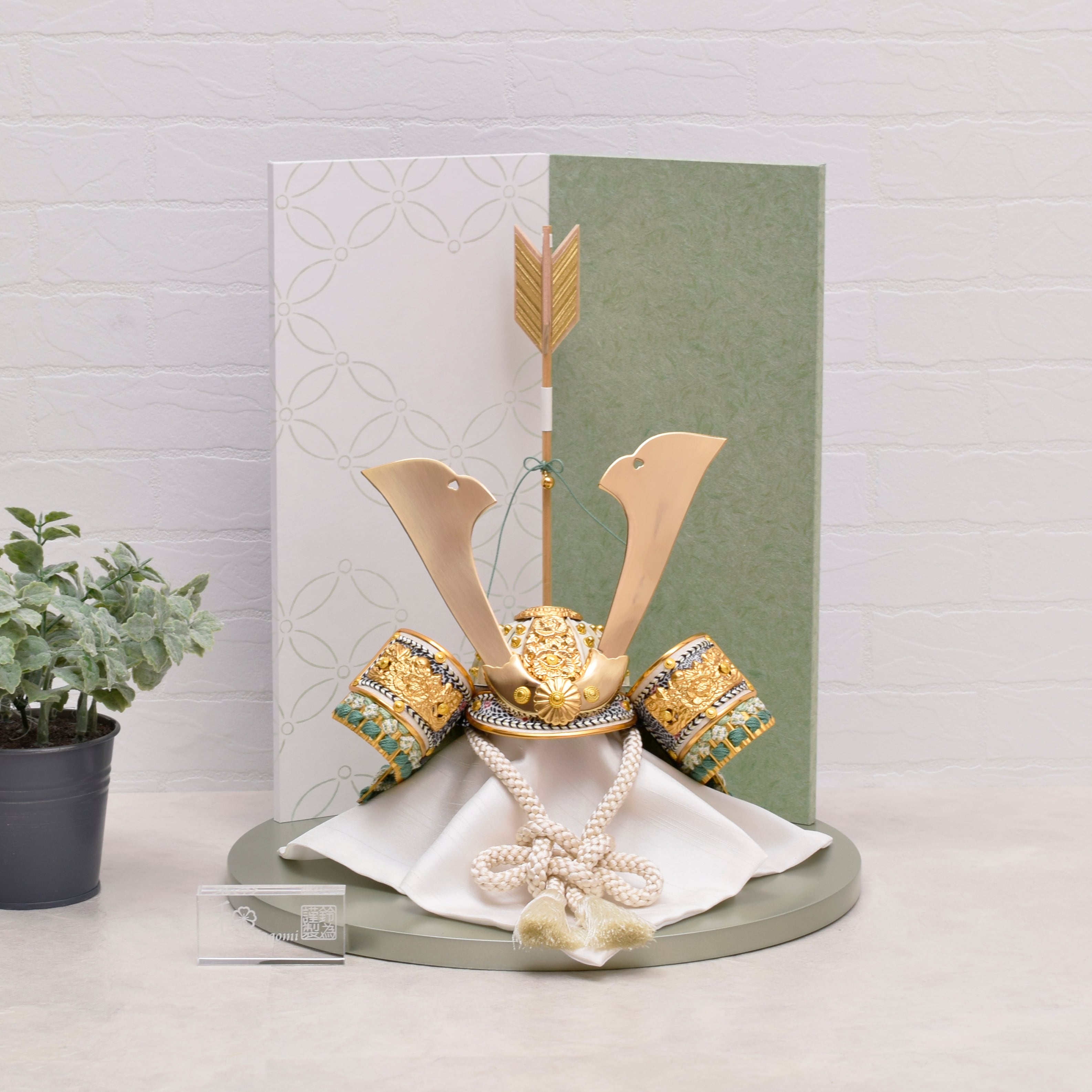 兜飾り【七宝】おしゃれ|モダン|スタイリッシュ|コンパクト|今どき|端午の節句|五月人形