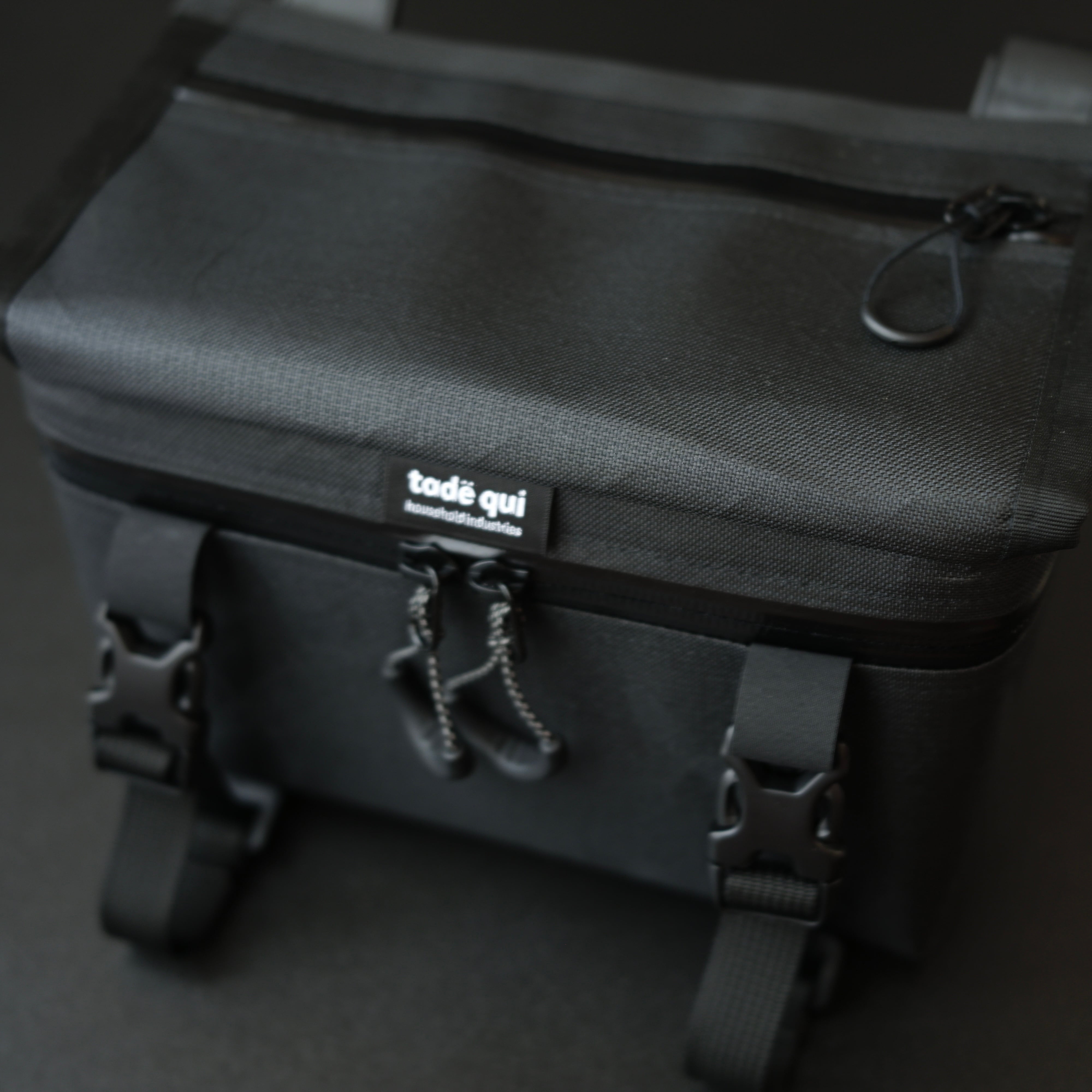 front bag | tadequi