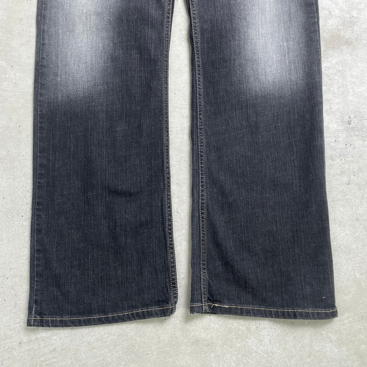 00年代 Levi's SILVERTAB リーバイス シルバータブ フレア 00年代 Levi's SILVERTAB リーバイス シルバータブ フレア