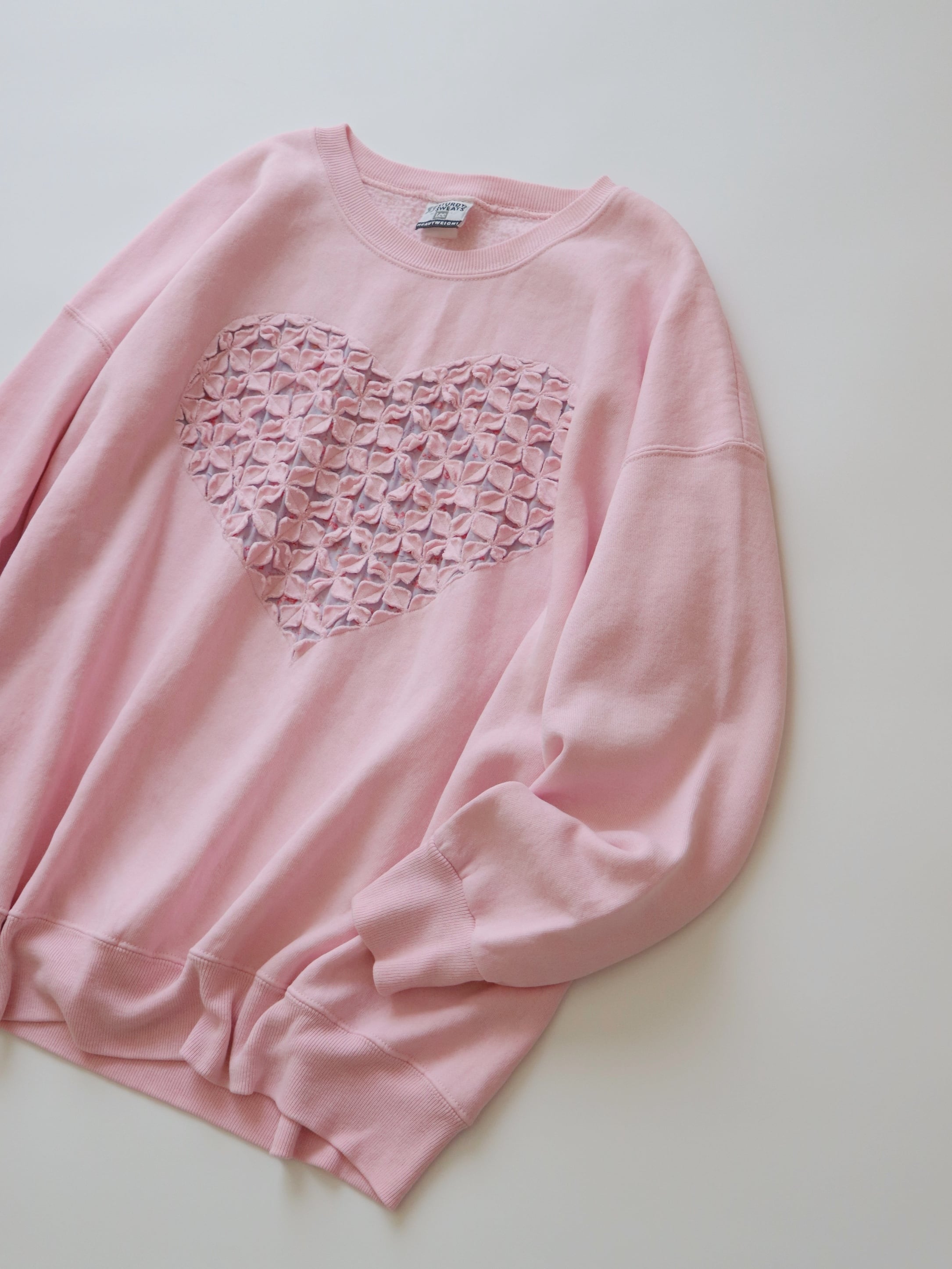 ●90s made in USA heart patchwork design pink color sweatshirt