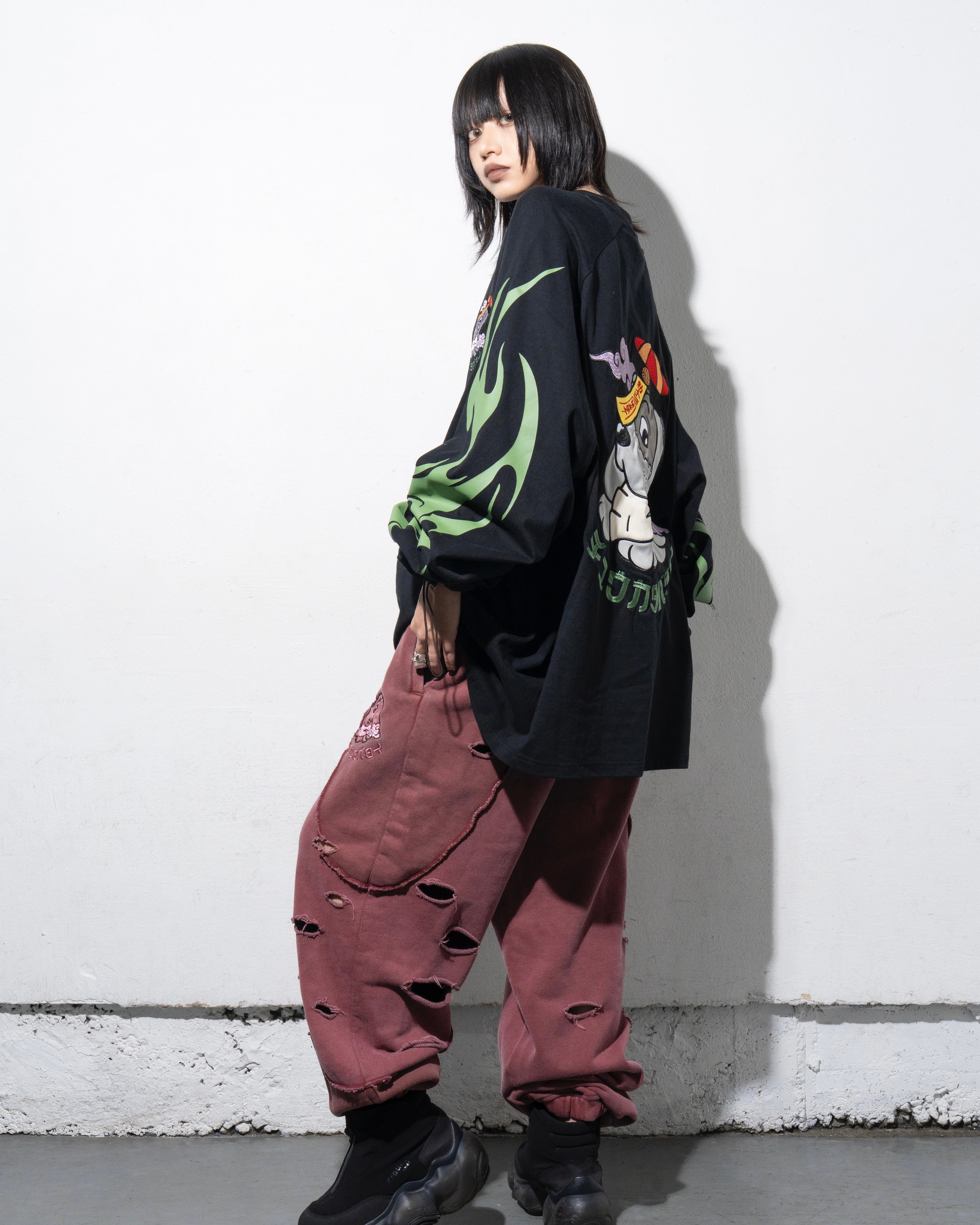 GALFY×チュウカタベタイ ロンT/黒 | チュウカタベタイ