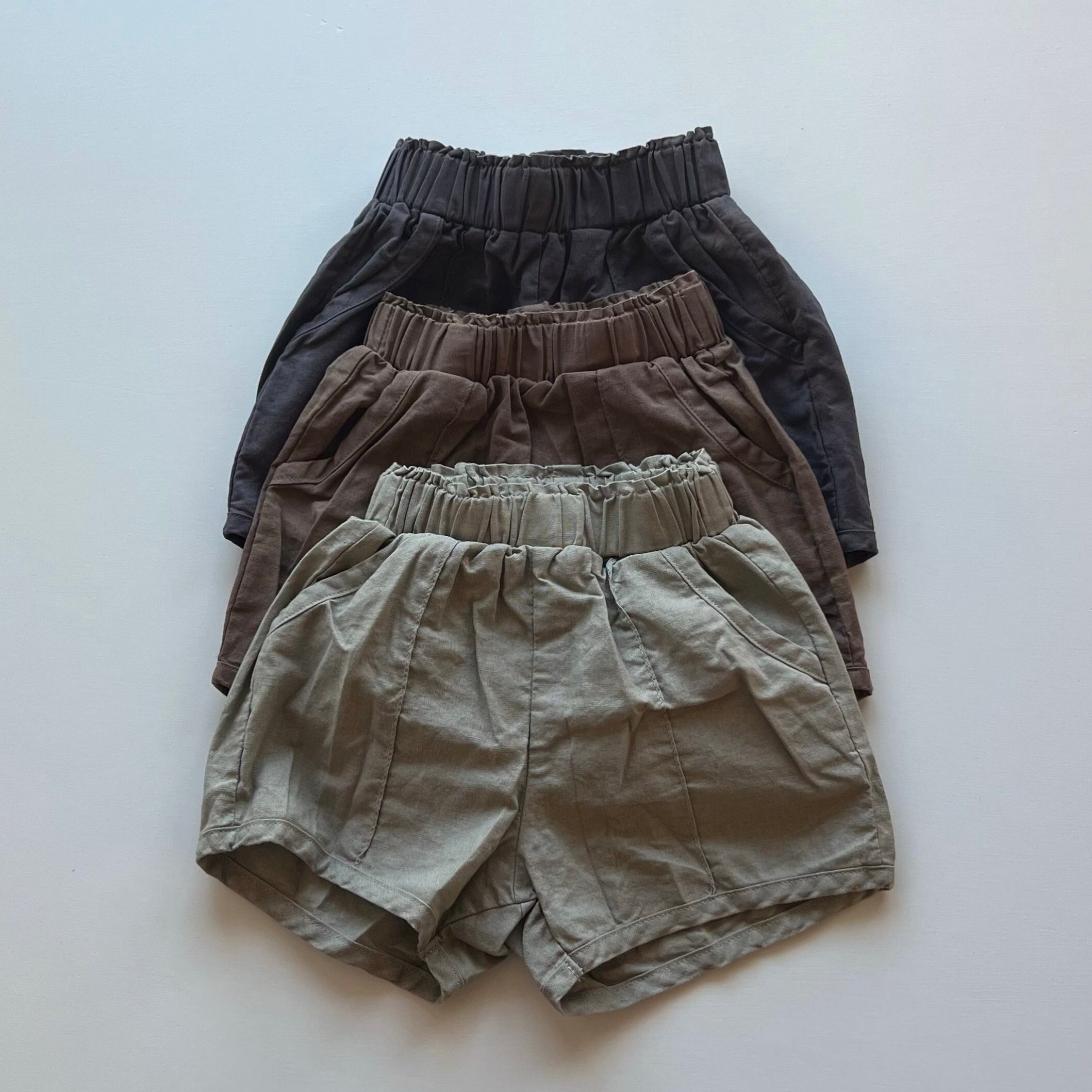 センターシームショートパンツ（80〜90cm ）2250