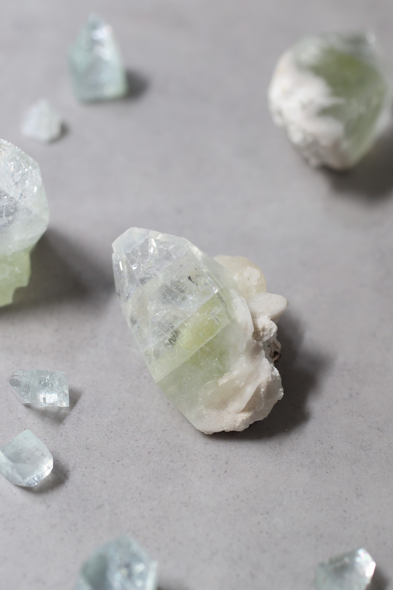 グリーンアポフィライト「新芽の粒」Green Apophyllite ◇ 天然石・鉱物・パワーストーン・原石 | st00378