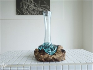 硝子フラワーベースSin09 花瓶 プリミティブガラスベース 手作り 一輪挿し 一点物 ハンドメイド 無垢材 自然な様