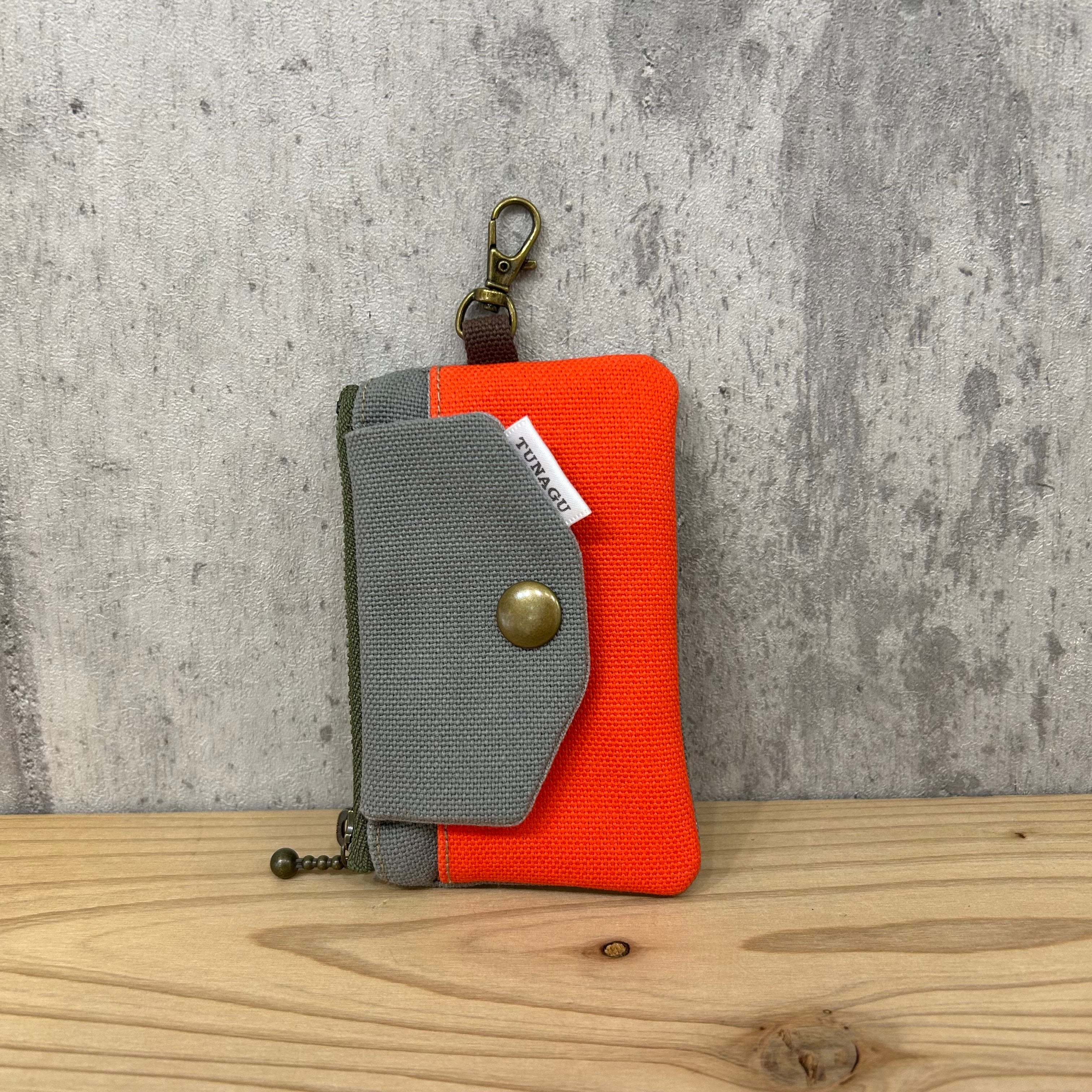 .+*Mini Wallet / カードや小銭、お札入れに【グレー×スカーレット】