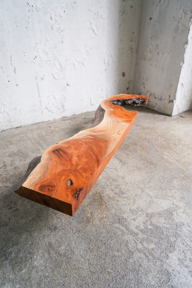 壁に沿わせるケヤキの 一枚板コンソールテーブル　＜送無＞