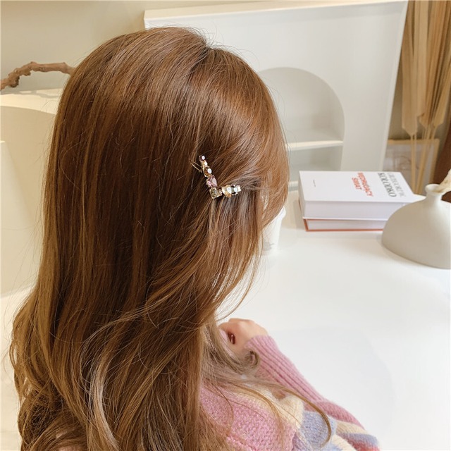 V字型 ヘアクリップ ビジュー ヘアピン 髪飾り きらきら キラキラ 大人可愛い クリップ ピン ヘアアクセ 夏 春 秋 冬 6701 Hummingf