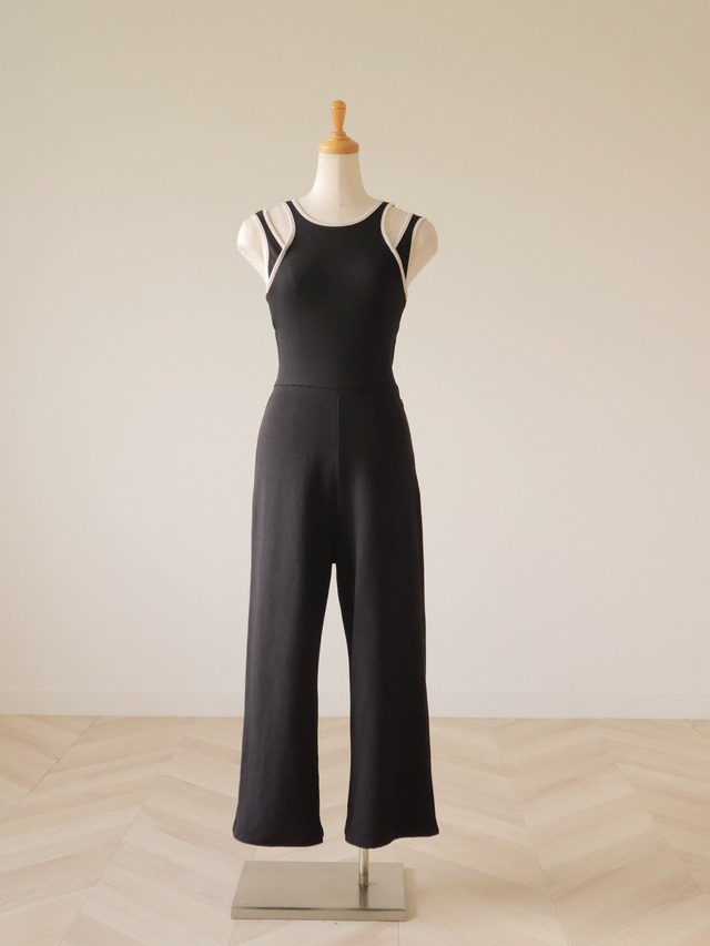 ●design jersey stretch jumpsuit